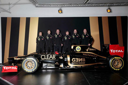 foto-lotus a prezentat noul monopost de formula 1 pentru sezonul 2012