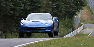 foto-corvette stingray testat pe circuitul nurburgring