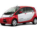 Dinamo Bucureti a primit dou maini electrice Mitsubishi i-MiEV